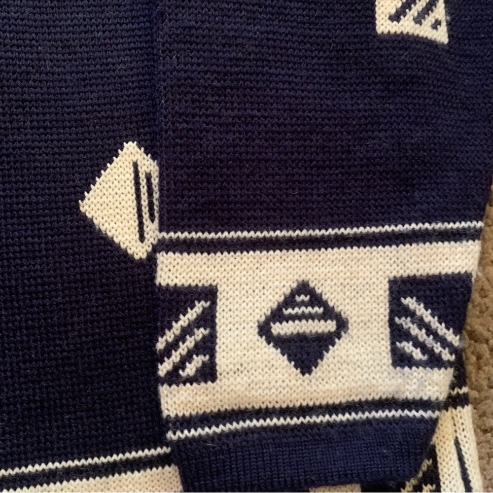 Vintage Pendleton Wool Cardigan Sweater Navy Blue Geometric Made in USA Medium - Picture 6 of 8